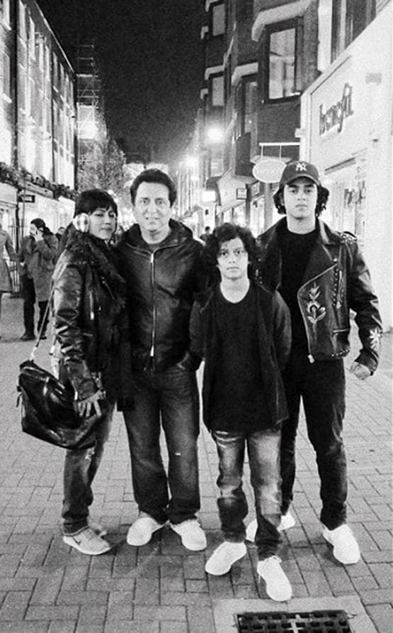 मौत के सालों बाद भी पति के करीब हैं दिव्या भारती, बच्चे बुलाते हैं बड़ी मम्मी