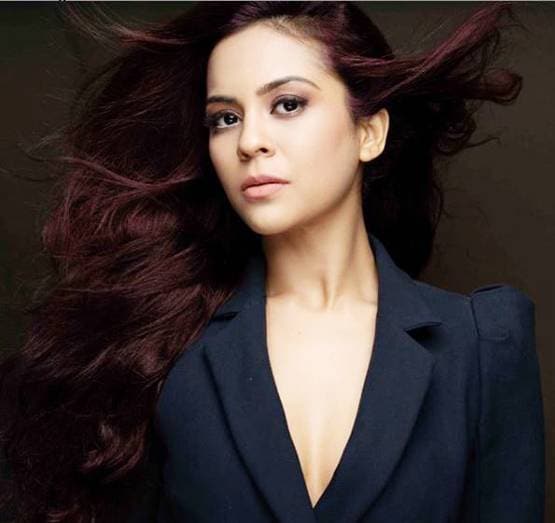 लॉकडाउन की वजह से US में फंसी ये एक्ट्रेस, पिता को नहीं दे पाईं अंतिम विदाई