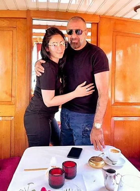 लॉकडाउन में संजय दत्त को याद आए जेल में बिताए दिन, फैमिली को कर रहे मिस