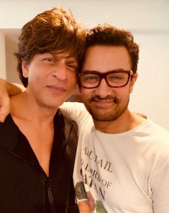 कोरोना पीड़ितों से लेकर मजदूरों तक, ये है शाहरुख के डोनेशन की पूरी लिस्ट