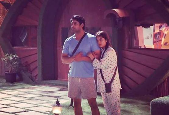 सिडनाज का कमालः 'भुला दूंगा' को 5 करोड़ व्यूज, फैंस ने ऐसे किया सेलिब्रेट