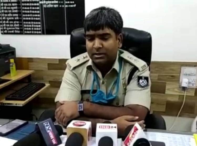 बिना शादी के मां बनी 17 साल की लड़की, ऑपरेशन थिएटर में ही लगा ली फांसी