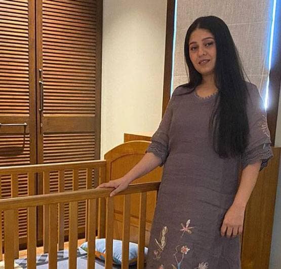 पति से अलग हुईं सिंगर सुन‍िध‍ि चौहान, टूटा आठ साल पुराना रिश्ता?