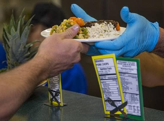 Corona: इम्यूनिटी कमजोर करती हैं खाने की ये चीजें, जल्द छोड़ें