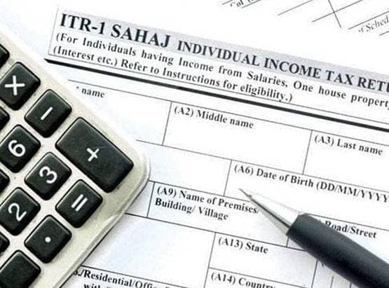 अब तो चुनना ही होगा नया या पुराना टैक्स स्लैब, दूर कर लें कन्फ्यूजन