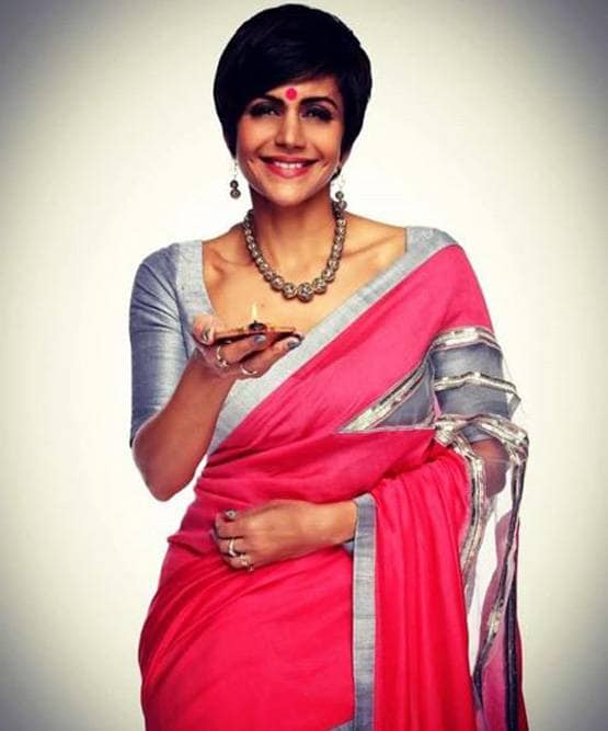 मंदिरा से लेकर सुप्रिया तक, 90 के दशक में टीवी पर इन एक्ट्रेसेज का था राज