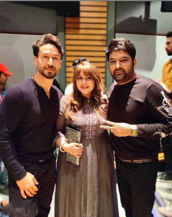 दुर्गाष्टमी पर बेटी के साथ कपिल शर्मा की पूजा, शेयर की क्यूट तस्वीरें