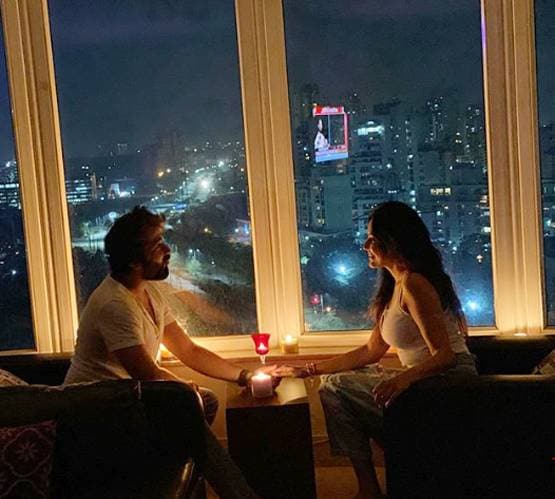 पति संग डिनर डेट पर काम्या पंजाबी, शेयर की रोमांटिक नाइट की फोटो