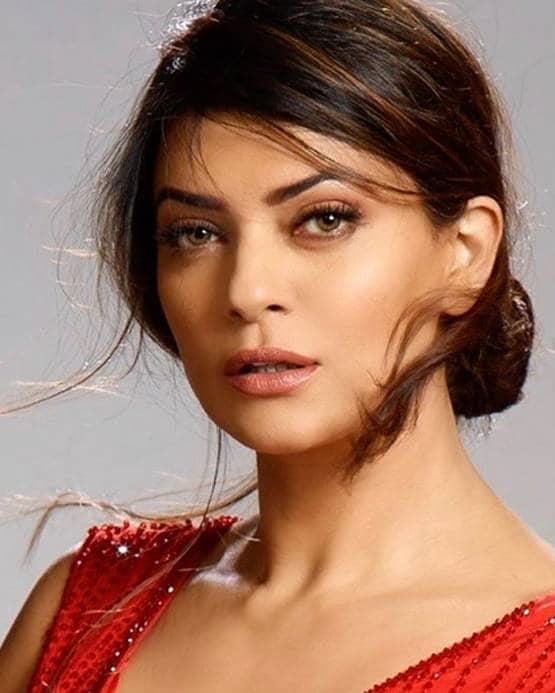 सरोजनी नगर का गाउन, जुराब से बने गलव्स पहन मिस इंडिया बनी थीं सुष्मिता