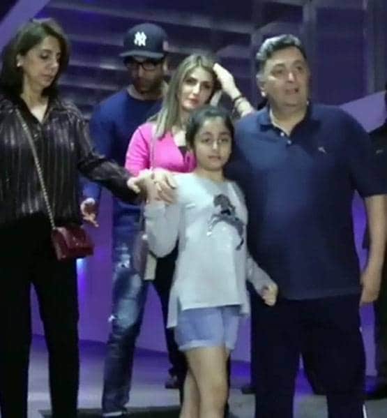 'मैं मशहूर बाप का बेटा, मशहूर बेटे का बाप', तस्वीरों में देखें ऋषि कपूर का परिवार