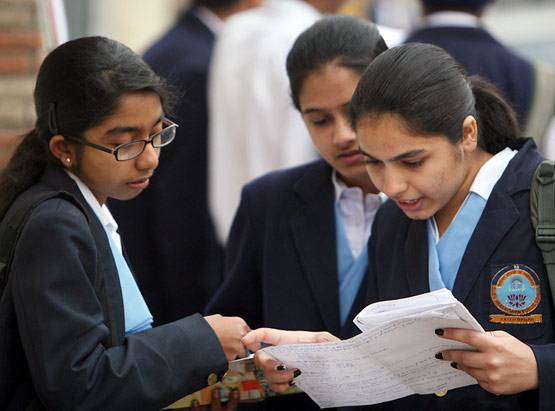 CBSE: कैसे होंगे बचे एग्जाम, कब आएगा रिजल्ट? बोर्ड अध‍िकारी से जानें