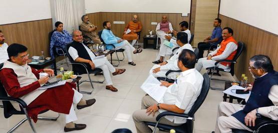 कोराेना: किन हालात में सड़क पर उतरेगी सेना? जानें क्या होते हैं नियम