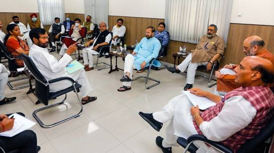 कोराेना: किन हालात में सड़क पर उतरेगी सेना? जानें क्या होते हैं नियम