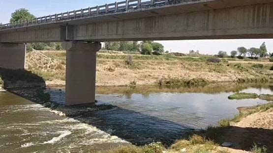 करोड़ों खर्च कर भी साफ नहीं हुआ शहर का पानी, लॉकडाउन ने कर दिखाया