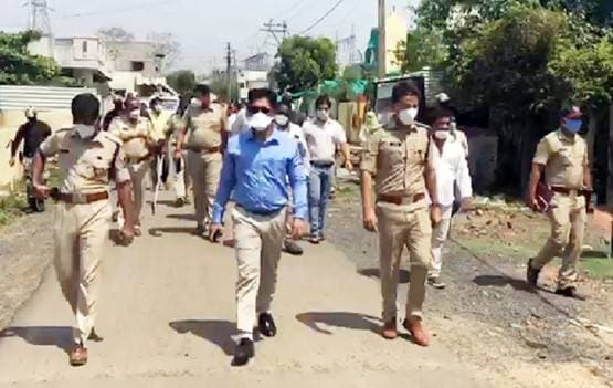 हैंडपंप और मेड बने कोरोना फैलने की वजह, 60 लोग संक्रमित