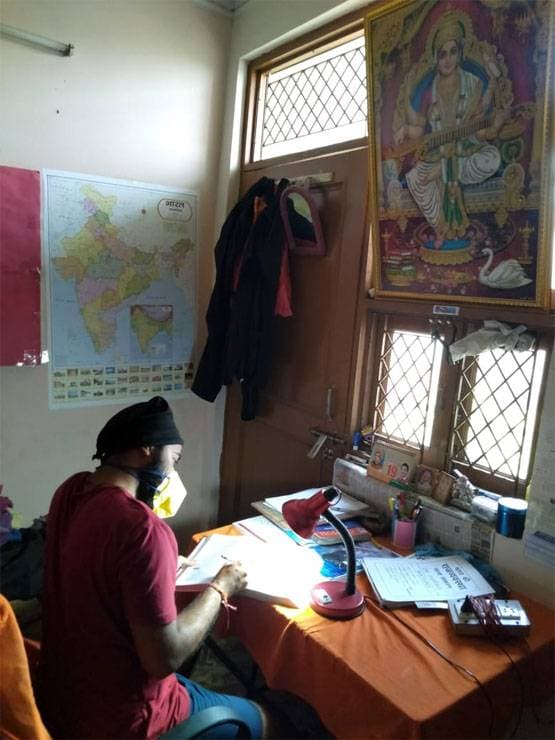 लॉकडाउन डायरीः रात-मैगी, दिन-दाल, मुखर्जी नगर में छात्रों का बुरा हाल