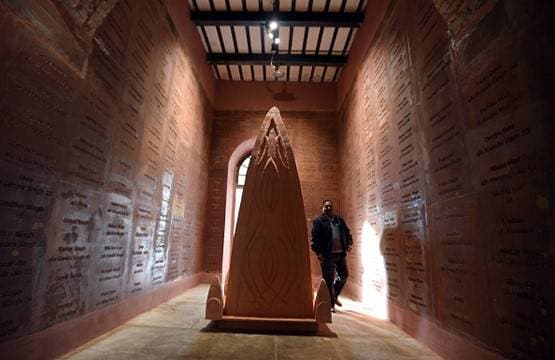 101 साल बाद: जलियांवाला बाग तो देखो, यहां चली थीं गोलियां...