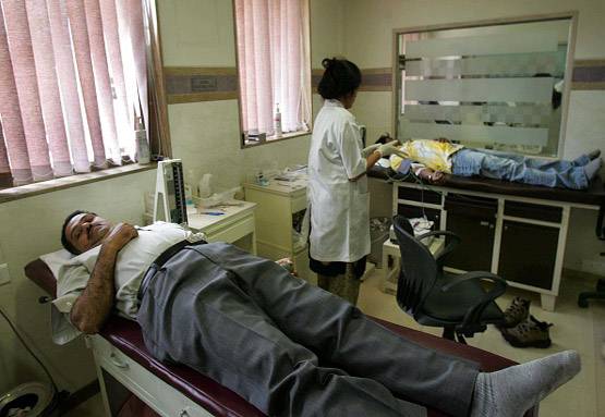 घर बैठे कर सकते हैं कोरोना रोगियों की मदद, दानियों में आएगा नाम