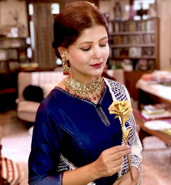 कौन हैं IPS सिमाला, बॉलीवुड में भी किया काम, अब एक कविता से चर्चा में