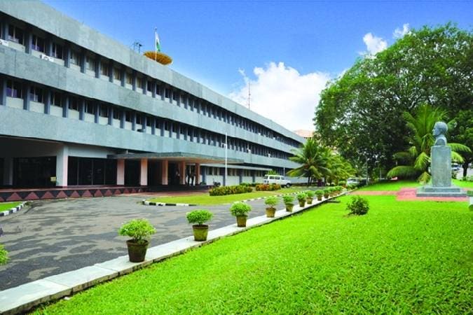 ISRO के जिस सेंटर से छूटते हैं रॉकेट, अब वहां बन रहे सैनिटाइजर