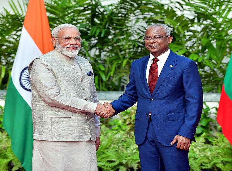 कोरोना का फायदा उठा रहा है चीन, भारत के पड़ोस में चुपके से बनाया आइलैंड