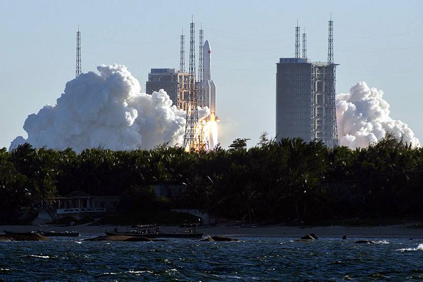 चांद की ओर चला चीन, कोरोना संकट के बीच मून मिशन का टेस्ट सफल