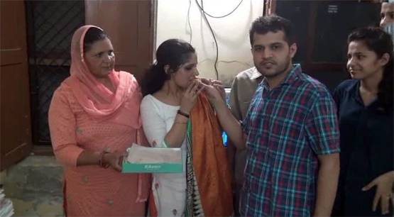 भाई ने बिन बताए भर दिया था बहन का UPSC फॉर्म, बन गई IAS