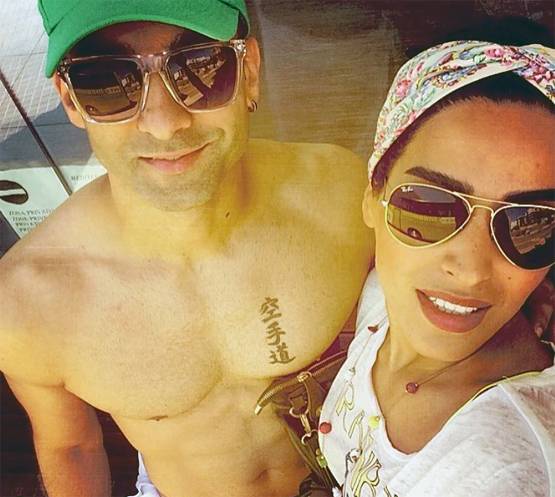 इंस्टाग्राम कपल को फोटो डालने पर मिली 16 साल की जेल और 74 कोड़े