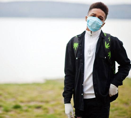 इस देश में इमाम बोले- मुस्लिमों का कुछ नहीं बिगाड़ पाएगा कोरोना, डॉक्टर परेशान