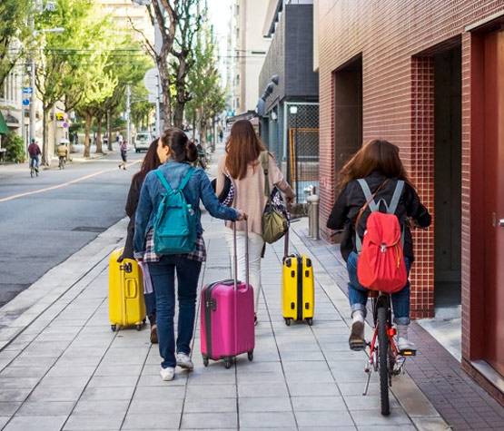 ना लॉकडाउन, ना की ज्यादा टेस्टिंग, फिर भी कोरोना से कैसे जीत गया जापान?