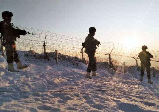 अब सब हो सकेंगे आर्मी में शामिल, दूसरे देशों में काफी सख्त हैं नियम