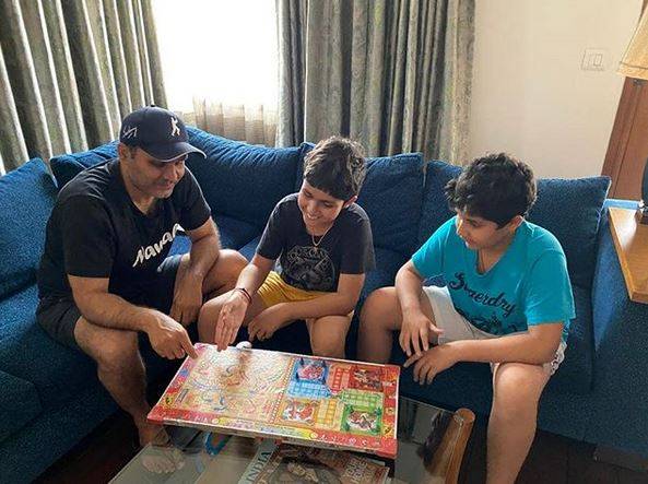 वीरू ने बेटे से जीती रेस, सोशल मीडिया पर फैंस बोले- बाप तो बाप होता है