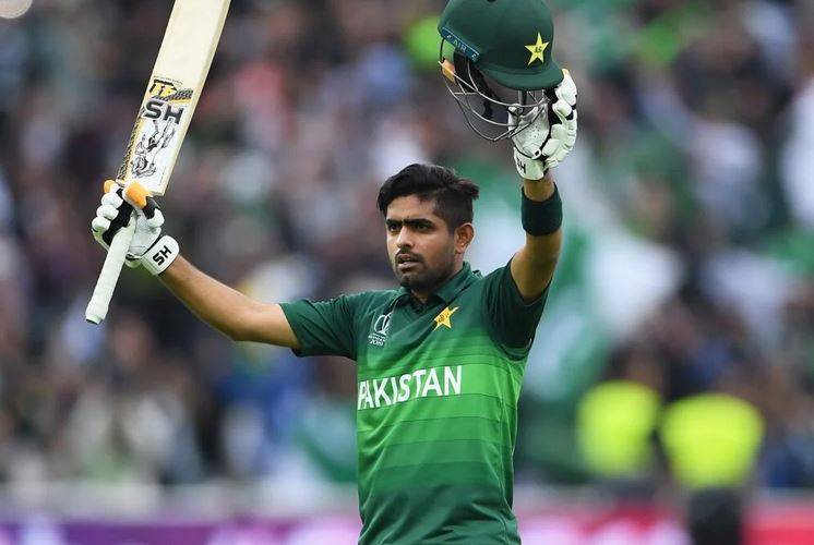 PAK कोच मिस्बाह बोले- कोहली-स्मिथ जैसा बनने के करीब है ये बल्लेबाज