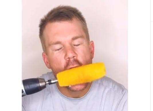 डेविड वॉर्नर ने खतरनाक स्टंट में तुड़वाए दांत, शेयर किया VIDEO