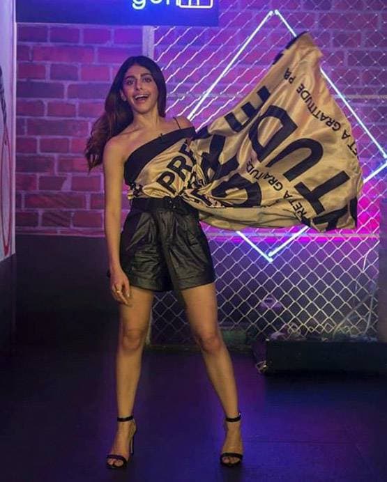 बच्चों के कहने पर दोबारा शादी करेंगी पूजा बेदी, 'आसान नहीं था फैसला'