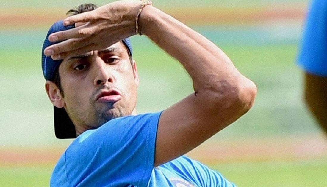 नेहरा ने बताया- धोनी और दादा की कप्तानी के स्टाइल में क्या था बड़ा अंतर