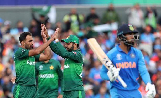 भारत-PAK के खिलाड़ियों को मिलाकर रमीज राजा ने चुनी बेस्ट XI, धोनी भी शामिल