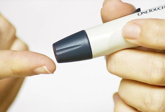 पहले से है डायबिटीज तो खतरनाक हो जाता है कोरोना, ऐसे करें बचाव