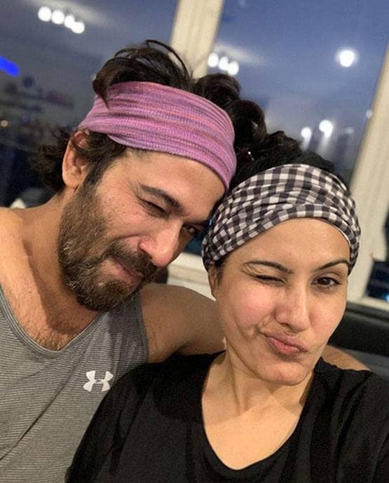 काम्या पंजाबी ने पति संग शेयर की सेल्फी, बताया पोस्ट वर्कआउट नौटंकी