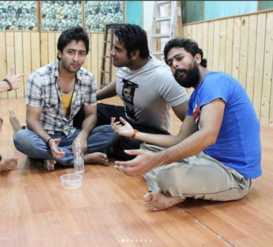 शाहीर शेख ने शेयर की महाभारत के शूट की फोटोज, ऐसे होती थी मस्ती