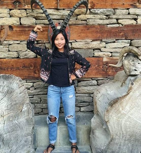 समंदर किनारे नजर आईं मिलिंद सोमन की पत्नी अं‍किता, शेयर की थ्रोबैक फोटो