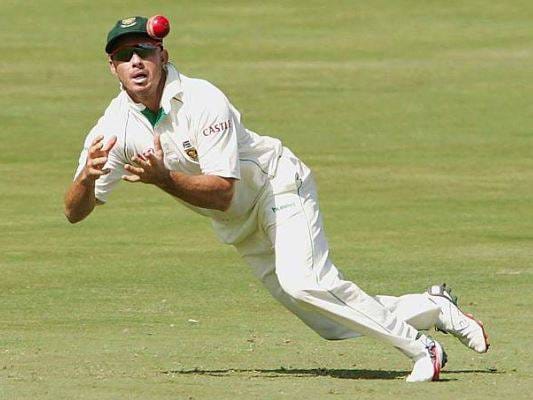 गांजा फूंकते पकड़ा गया था यह अफ्रीकी क्रिकेटर, शराब के नशे में ठोके 175 रन