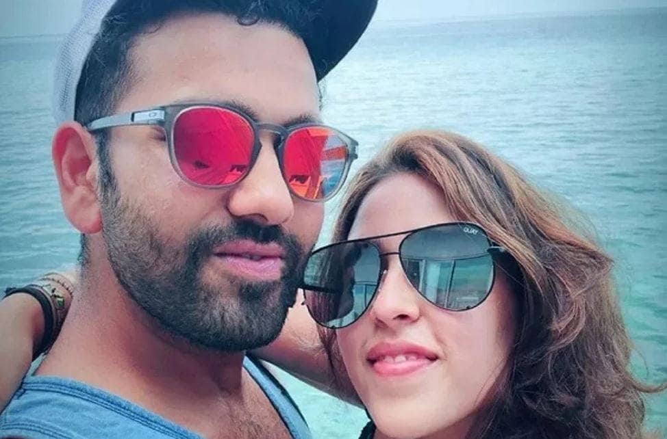 रोहित ने वाइफ रीतिका संग शेयर की रोमांटिक फोटो, लिखा ये प्यारा मैसेज