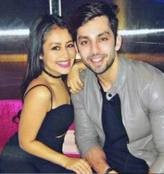 नेहा कक्कड़ ने दी प्यार पर सलाह, कहा- ये तोड़ता नहीं जोड़ता है