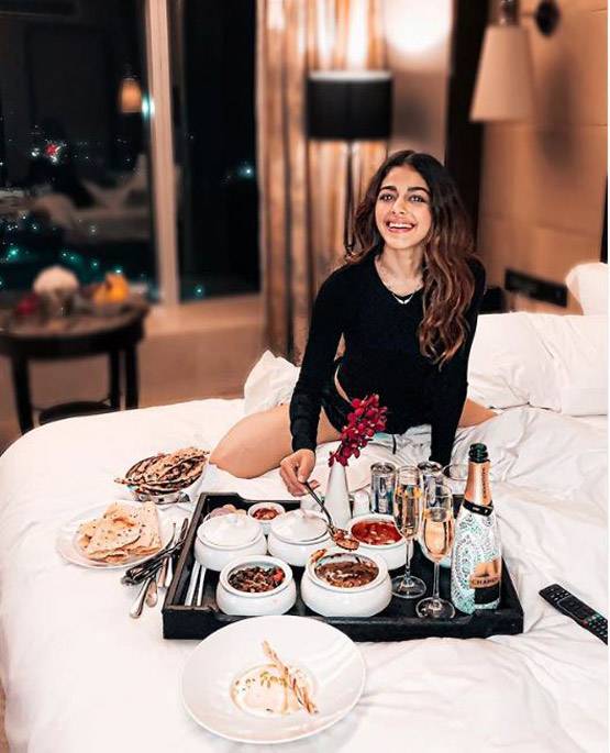 बच्चों के कहने पर दोबारा शादी करेंगी पूजा बेदी, 'आसान नहीं था फैसला'