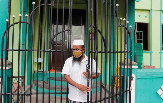 सऊदी में भी ईद पर बंद रहीं मस्जिदें, दुनिया भर की ईद रही सूनी