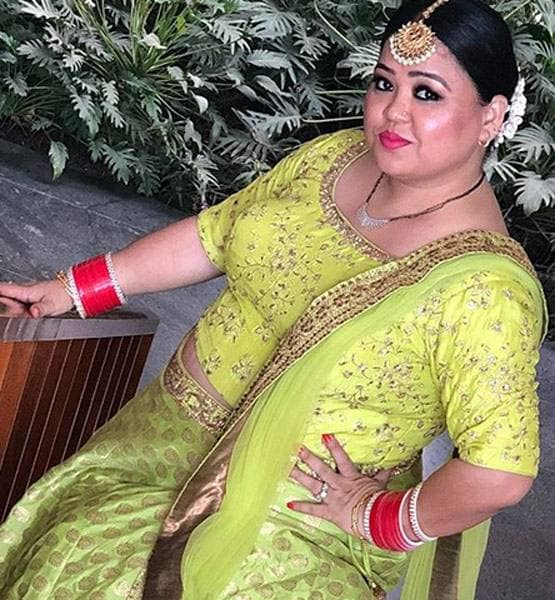 भारती की थ्रोबैक फोटोज, चूड़ा-मंगलसूत्र में दिखा ट्रैडिशनल लुक