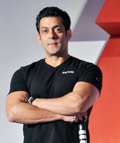 ना कपूर और ना खान, प्रियंका-सनी को गूगल पर किया गया सबसे ज्यादा सर्च