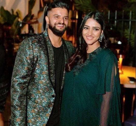 सुरेश रैना ने वाइफ और बच्चों संग शेयर की PHOTO, सोते दिखे रियो रैना