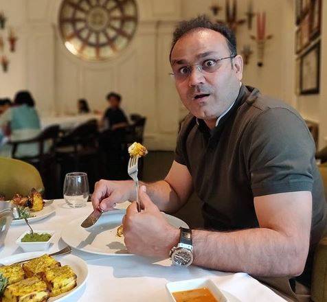 वीरू ने बेटे से जीती रेस, सोशल मीडिया पर फैंस बोले- बाप तो बाप होता है